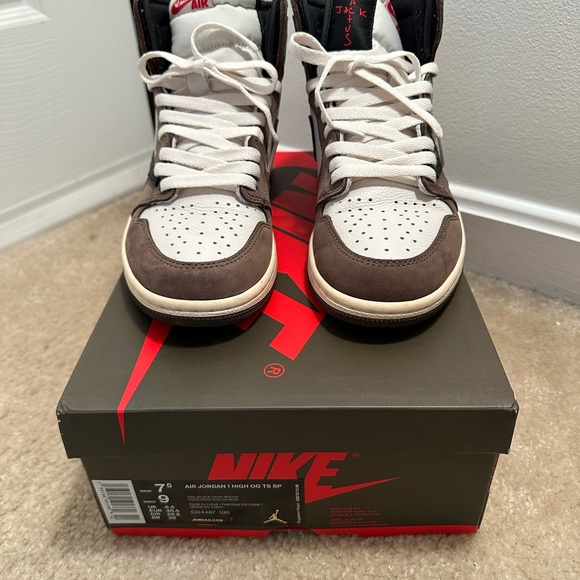 Jordan 1 Travis Scott High Mocha - Picture 2 of 9